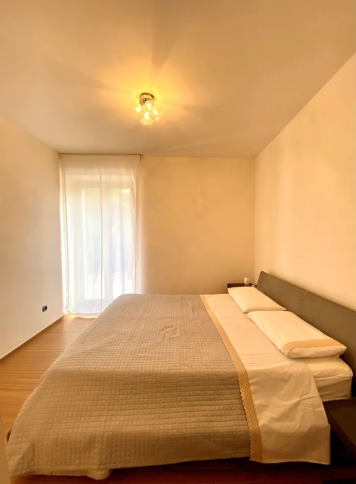 Appartamento vista lago in esclusiva residenza – foto 17 di 19