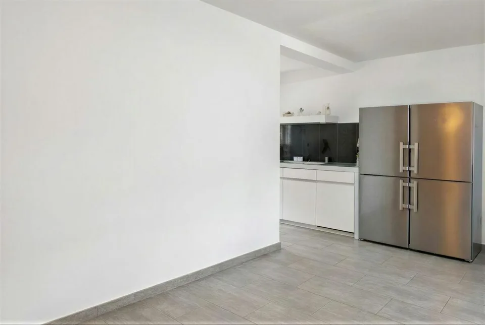 Casa a schiera moderna di 6 locali con giardino a Hausen am Albis – foto 6 di 29