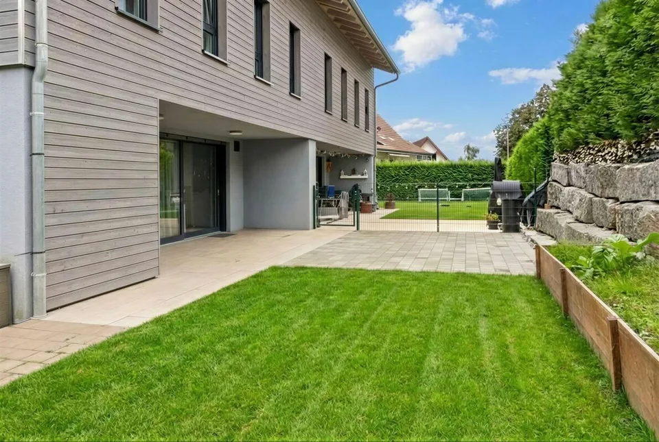 Casa a schiera moderna di 6 locali con giardino a Hausen am Albis – foto 20 di 29