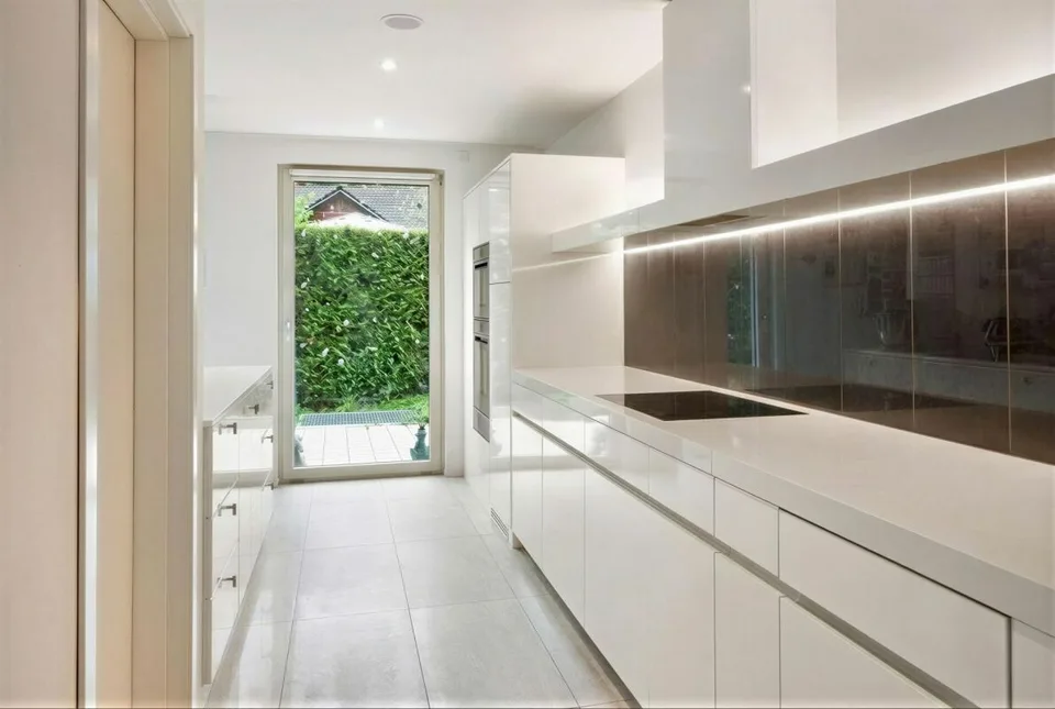 Casa a schiera moderna di 6 locali con giardino a Hausen am Albis – foto 12 di 29