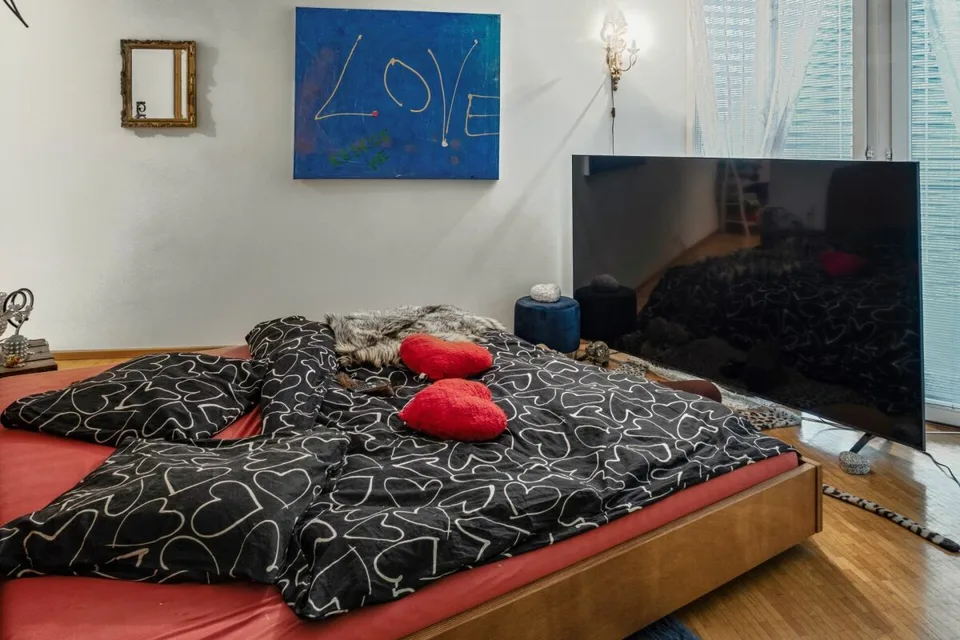 Villa esclusiva e moderna con vista mozzafiato e arredamento di alta qualità – foto 14 di 19