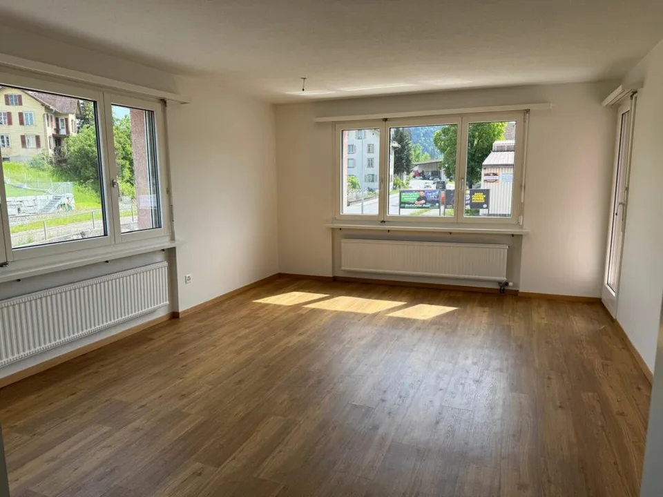 Appartamento luminoso e soleggiato di 4,5 locali a Schüpfheim