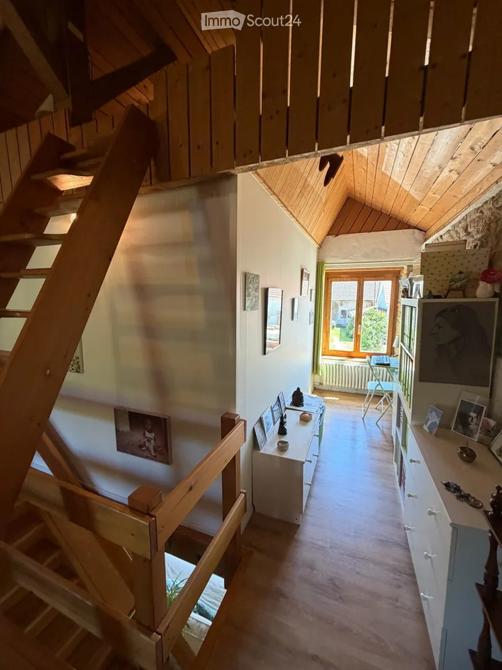 Autentica casa giurassiana con carattere e grande terreno e frutteto a Damvant – foto 14 di 30