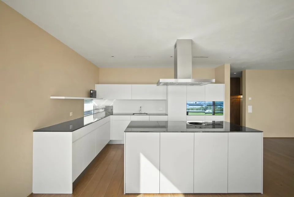 TERRASSENWOHNUNG MIT TRAUMHAFTER AUSSICHT – Foto 6 von 11