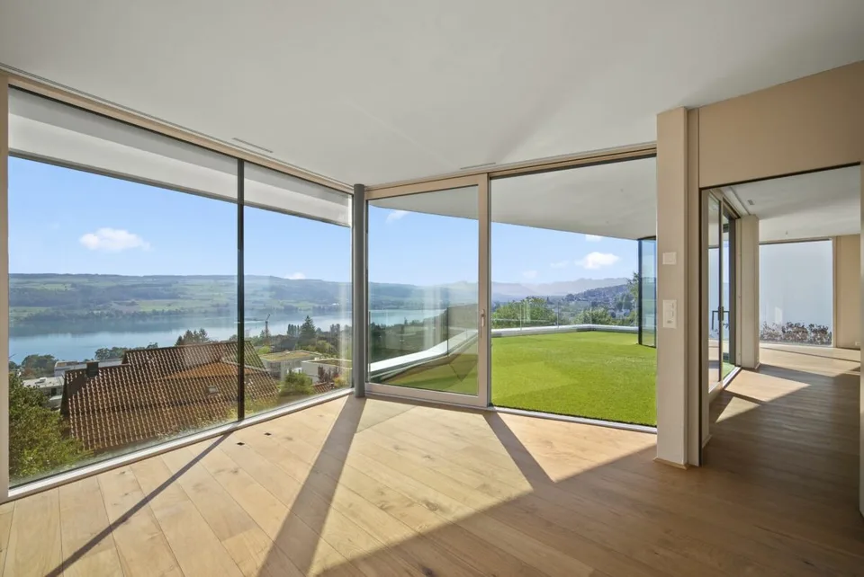 TERRASSENWOHNUNG MIT TRAUMHAFTER AUSSICHT – Foto 4 von 11