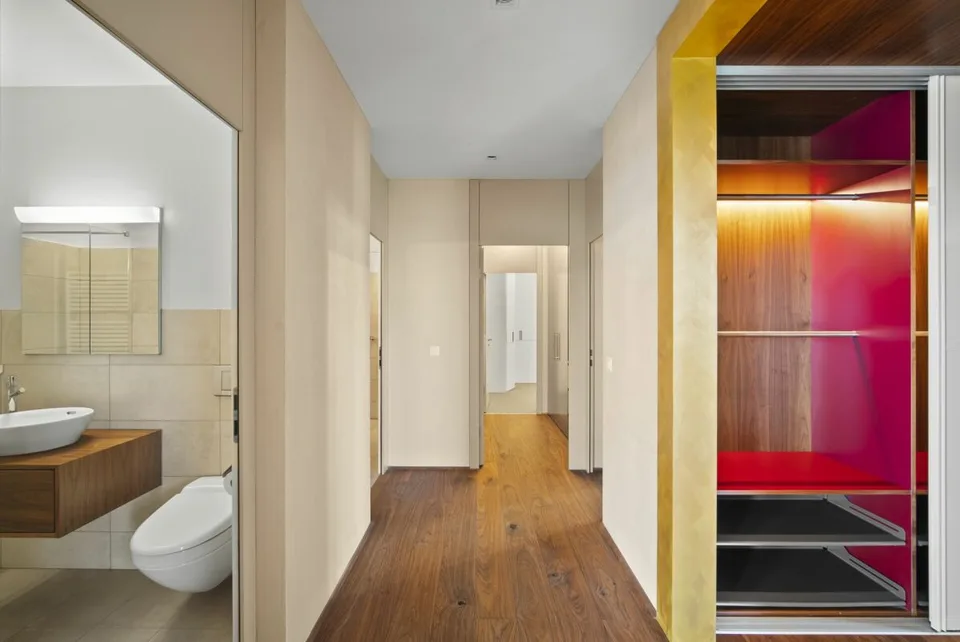 TERRASSENWOHNUNG MIT TRAUMHAFTER AUSSICHT – Foto 7 von 11