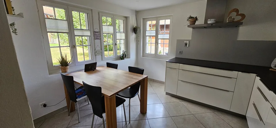 Casa unifamiliare di 6,5 locali con 700m2 di dintorni