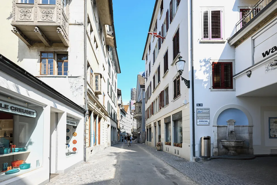 Espace de vente élégant à Oberdorf – photo 9 sur 9