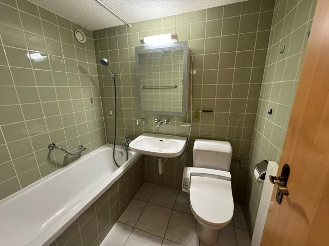 Charming 3.5-room apartment with balcony and beautiful view in Thun – photo 4 of 7