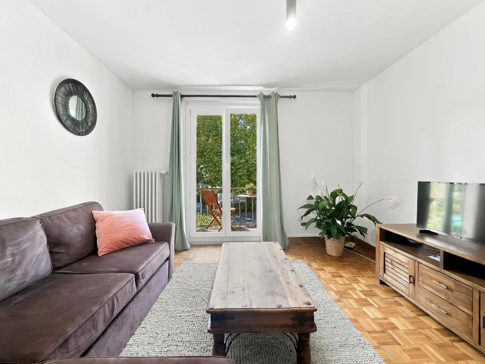 Charmant appartement meublé avec balcon – photo 3 sur 17