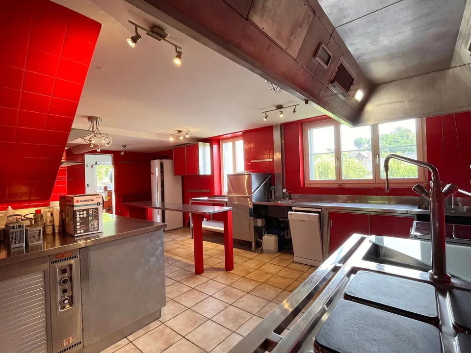 Grande maison d'habitation / ancien restaurant avec Spycher – photo 12 sur 27