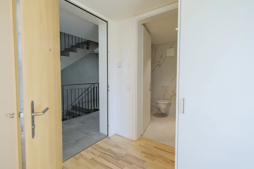 Appartamento luminoso di 1,5 locali a Grenchen – quieto, moderno e disponibile immediatamente – foto 2 di 10