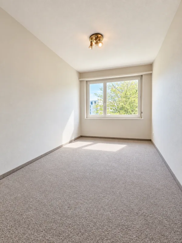 Rütiwisstrasse 16, Volketswil – Foto 10 von 14