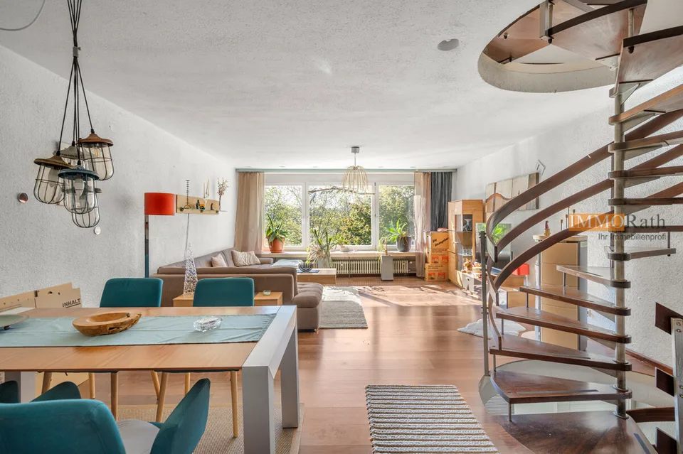 IMMORath.de Attraktive Doppelhaushälfte mit Innenpool, Sauna und Gar – Foto 3 von 13
