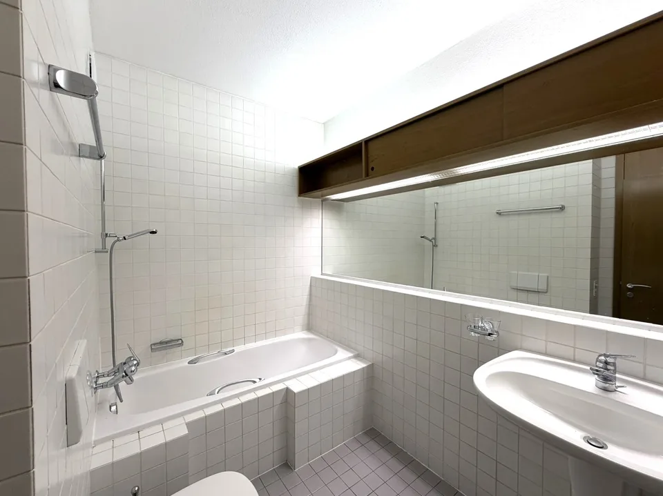 3,5 locaux avec terrasse et vue sur le lac AA 112 – photo 15 sur 27