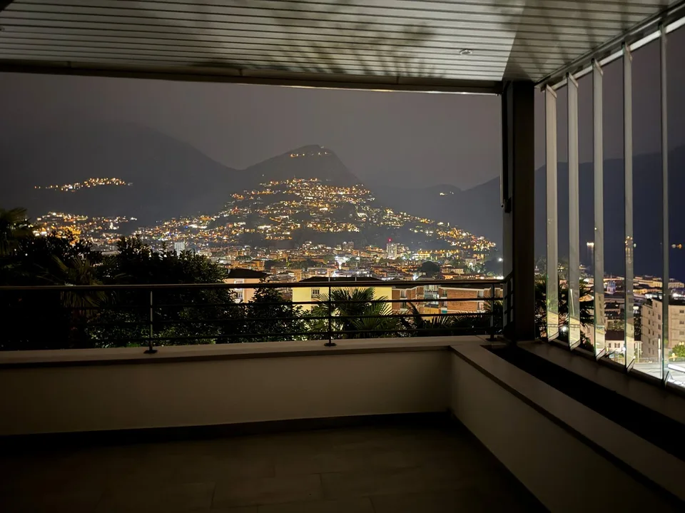 3,5 locaux avec terrasse et vue sur le lac AA 112 – photo 26 sur 27