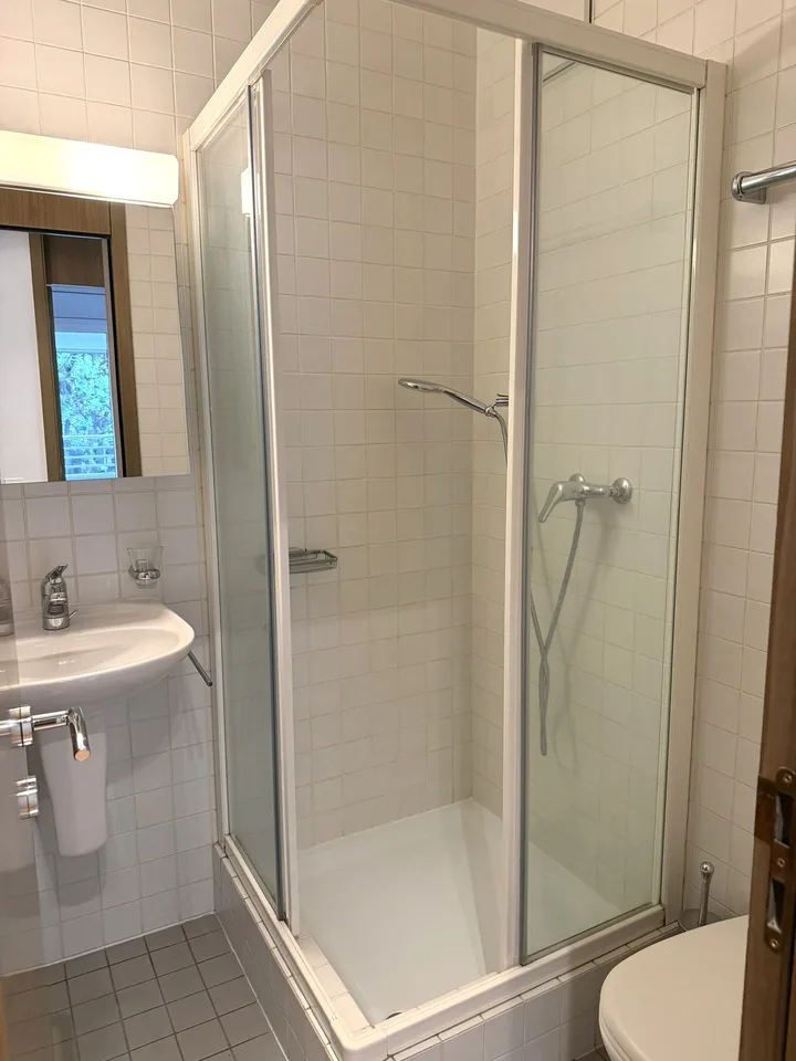 3,5 locaux avec terrasse et vue sur le lac AA 112 – photo 16 sur 27