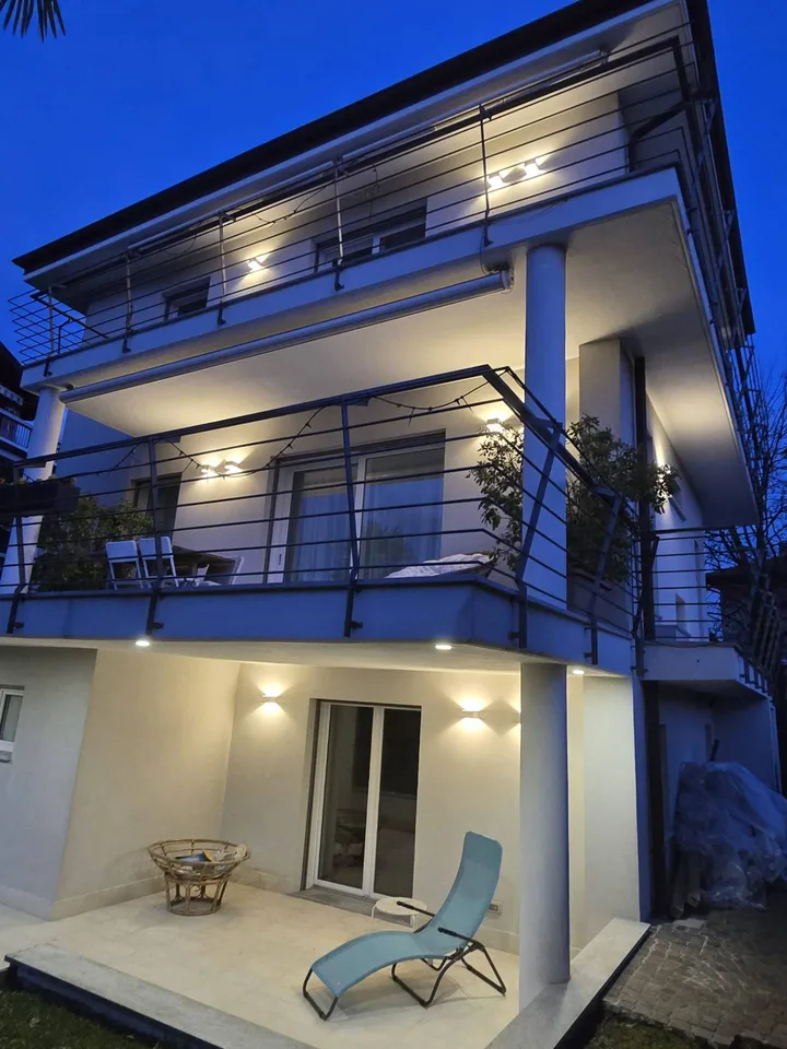 Villa - Varese – Foto 2 von 9