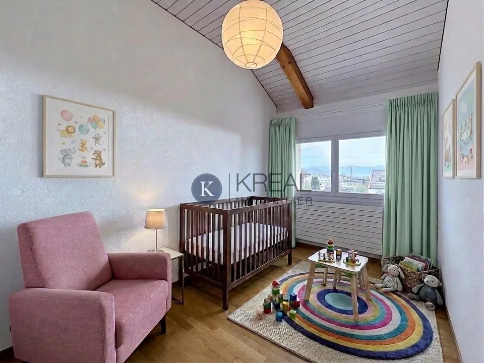 Moderne 4.5-Zimmer-Villa, hell und perfekt gepflegt – Foto 6 von 8