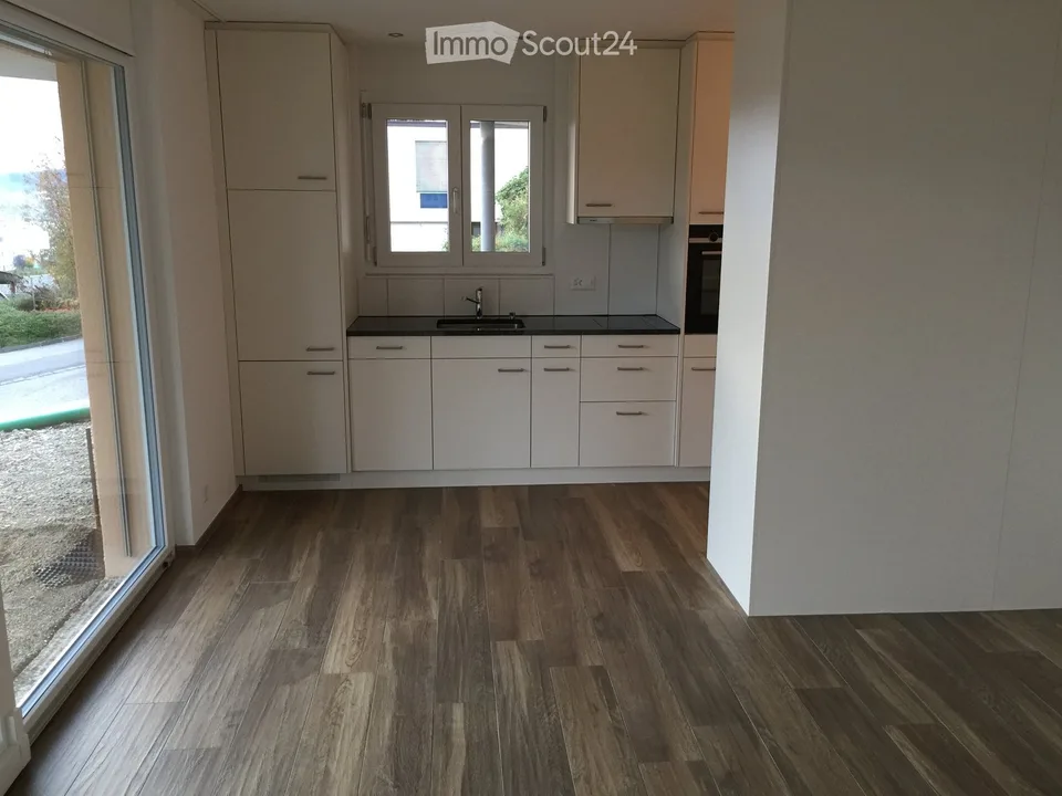 Modernes 1.5-Zimmer-Studio, Terrasse mit Blick auf Zofingen