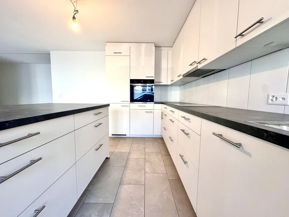 Appartement de 3,5 pièces bien entretenu avec environ 90 m² à Zeihen