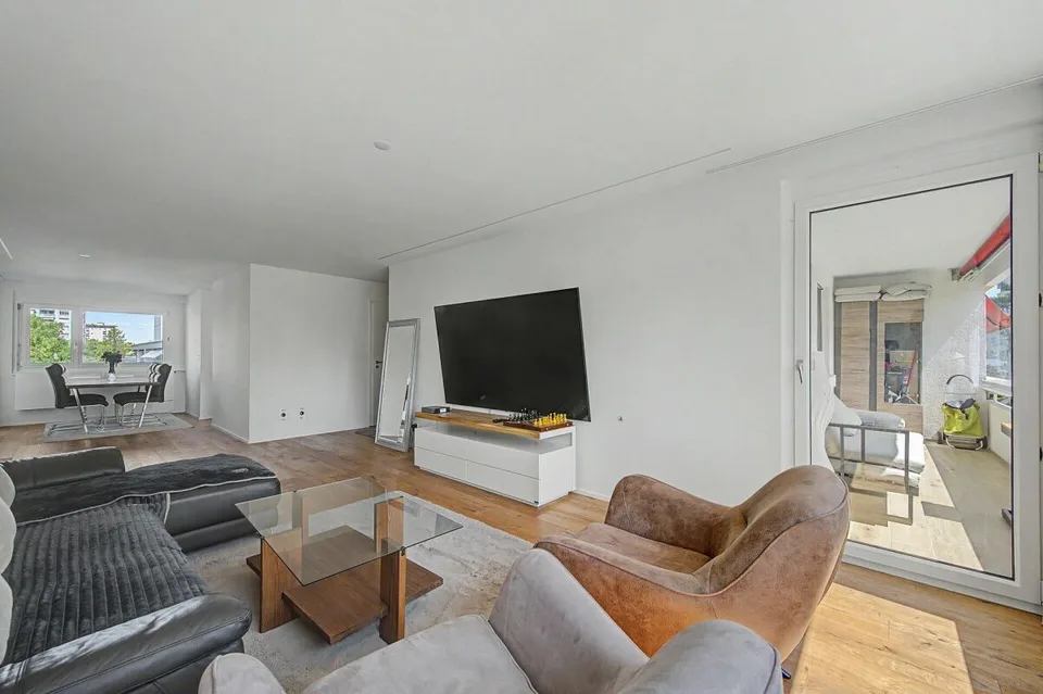 Complètement rénové - vivre au centre et profiter de la vie ! – photo 6 sur 15