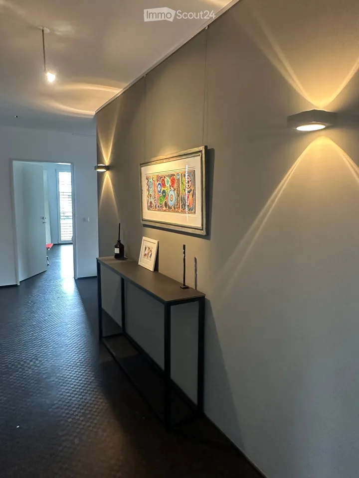 Appartement penthouse exclusif 3.5 avec terrasse ensoleillée de 50 m², vie exclusive à Bettlach