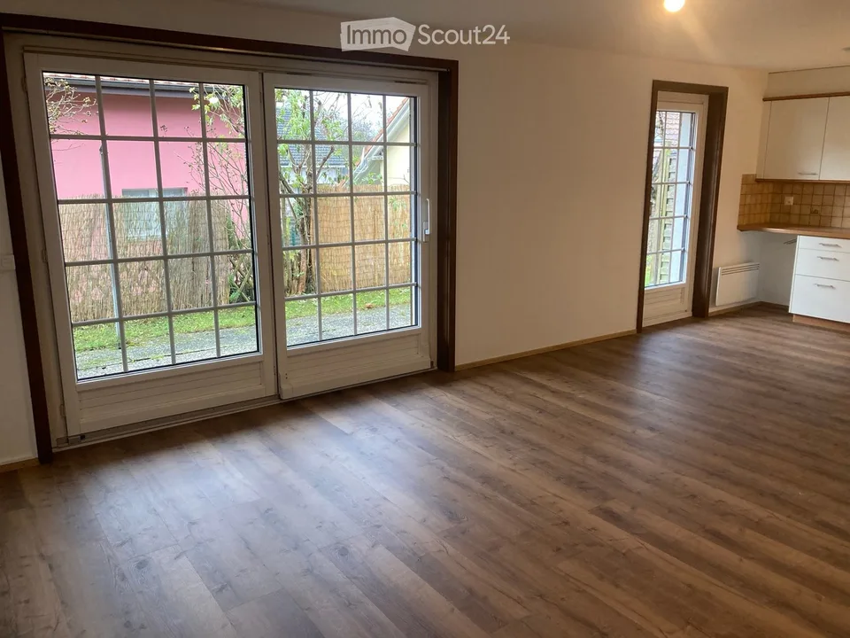 Zu vermieten an Dauermieter 3 1/2 Zimmer Wohnung in Cheyres – Foto 2 von 4