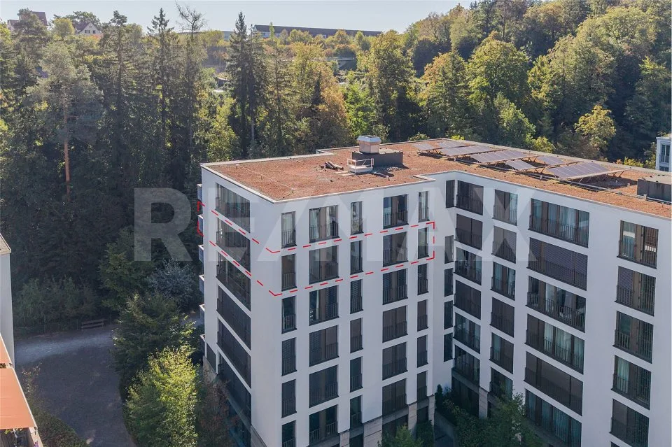 LEBEN IN DER GREENCITY: 5½ -ZIMMER-MINERGIE-WOHNUNG MIT BALKON – Foto 2 von 12