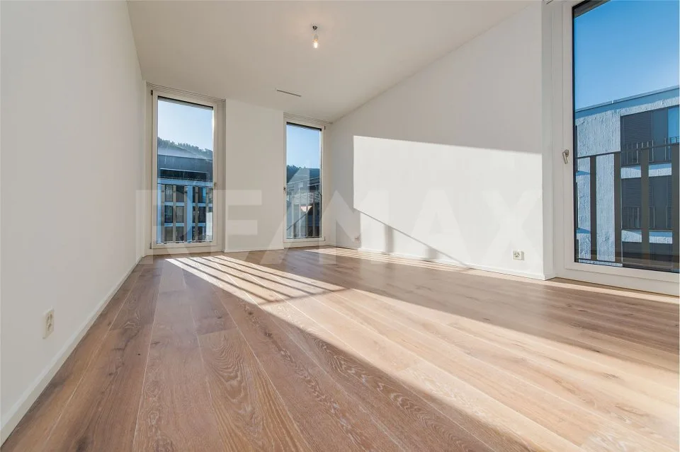 LEBEN IN DER GREENCITY: 5½ -ZIMMER-MINERGIE-WOHNUNG MIT BALKON – Foto 8 von 12