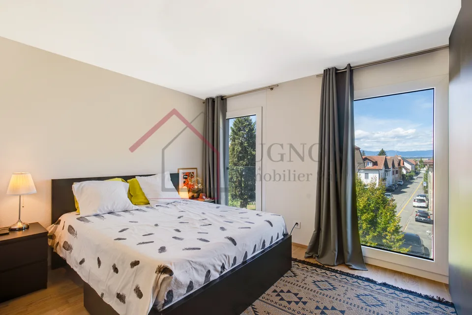 Apartment with 4.5 rooms and loggia – photo 4 of 12