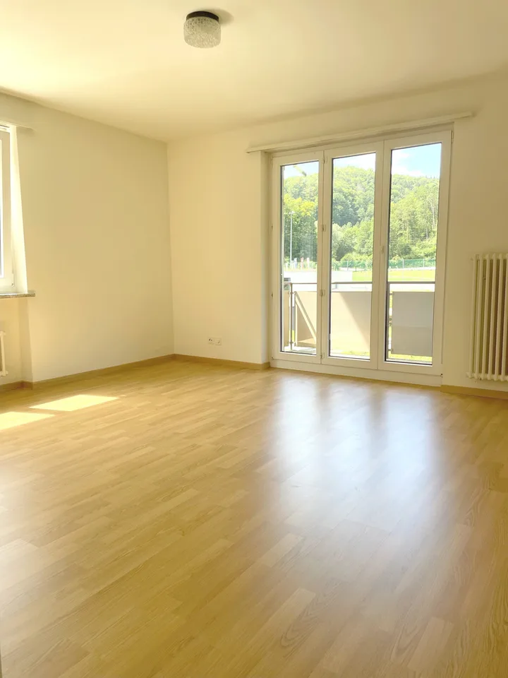 Wohnung in grüner Umgebung mit Balkon – Foto 3 von 10