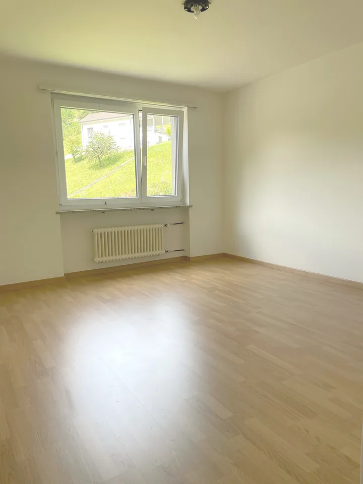 Wohnung in grüner Umgebung mit Balkon – Foto 5 von 10