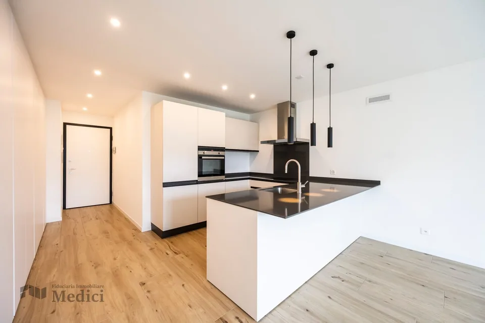 Moderne und elegante 2.5-Zimmer-Wohnung in strategischer Lage – Foto 2 von 19