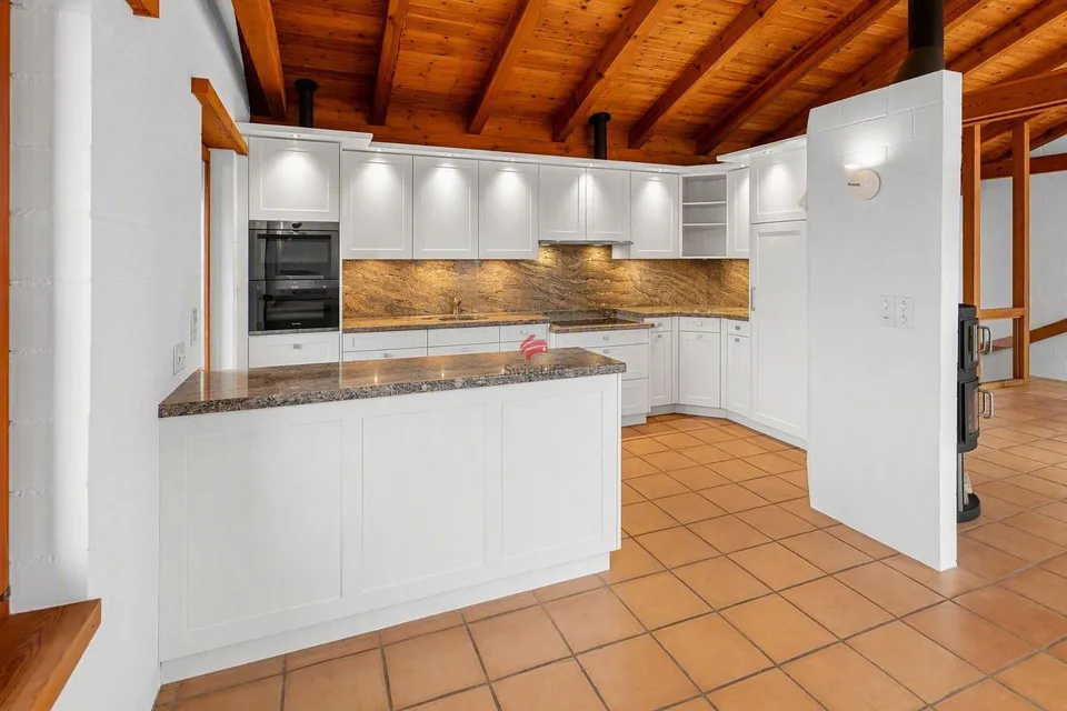 Dream property in a quiet location – photo 4 of 13