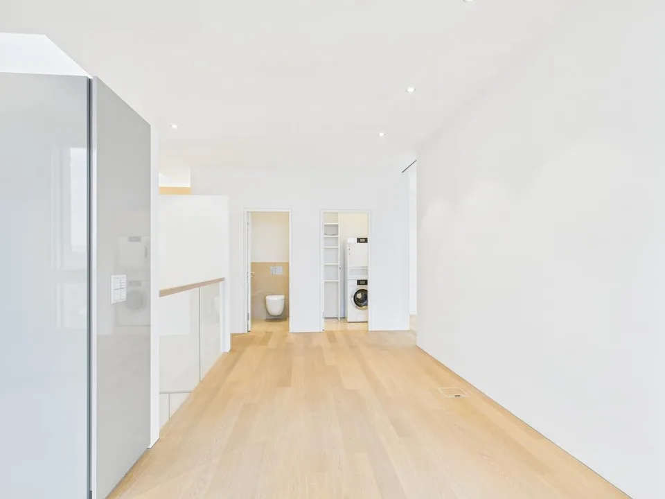 Maisonette loft moderno in posizione privilegiata a Zurigo-Altstetten – foto 8 di 12