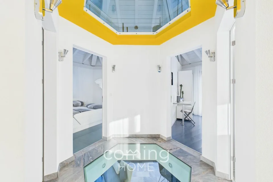 Aussergewöhnliches Einfamilienhaus in Brig Glis - architektonisch markant, sonnig gelegen und umfassend renoviert – Foto 11 von 30