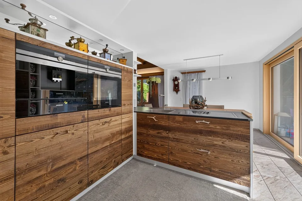 "Casa Bella" with great attention to detail, with heated pool and high-end equipment – photo 4 of 11