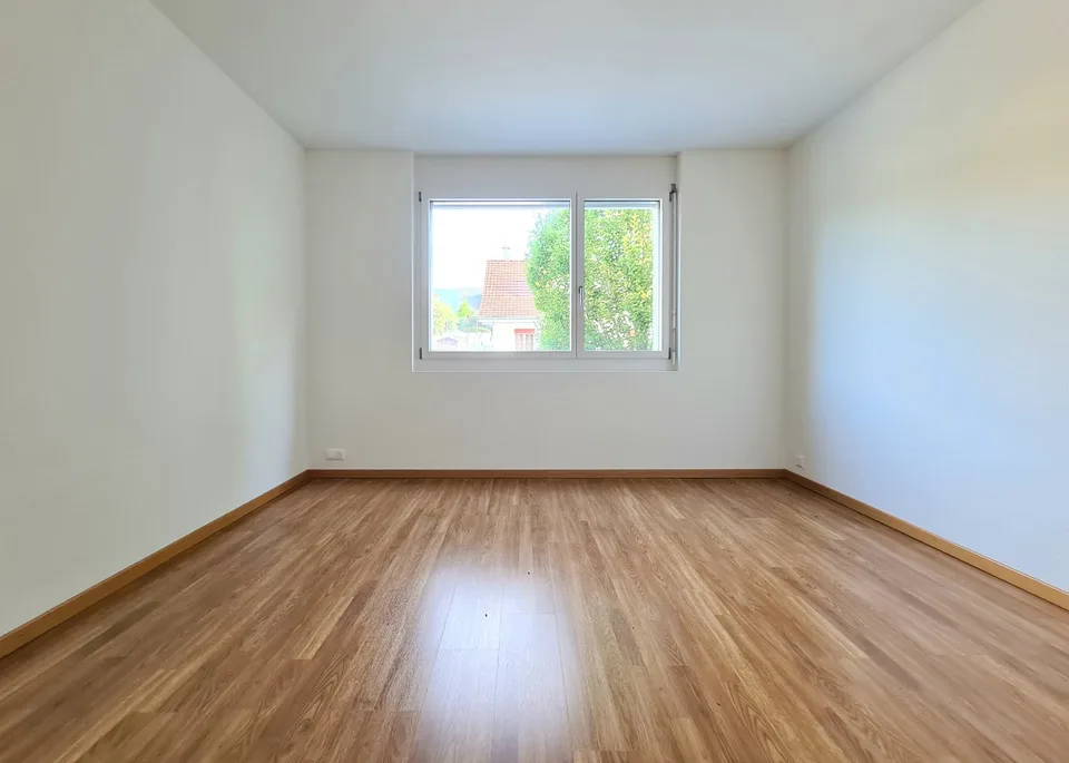 Appartamento di 4,5 locali luminoso in una zona tranquilla in affitto! – foto 3 di 10