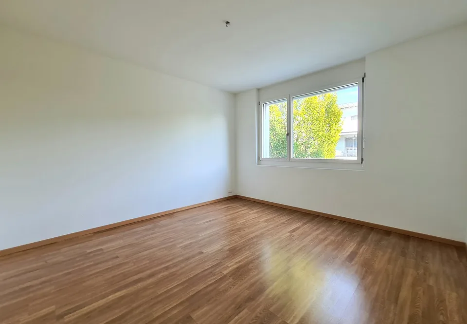 Appartamento di 4,5 locali luminoso in una zona tranquilla in affitto! – foto 2 di 10