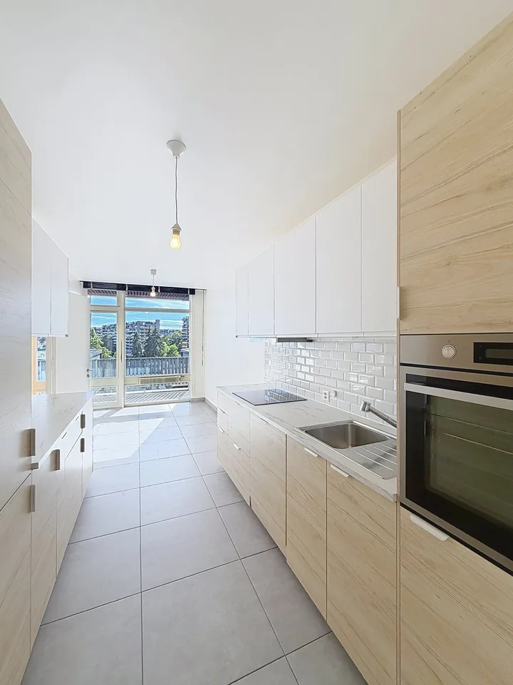 Appartamento carino con 3 camere da letto e piscina – foto 7 di 14