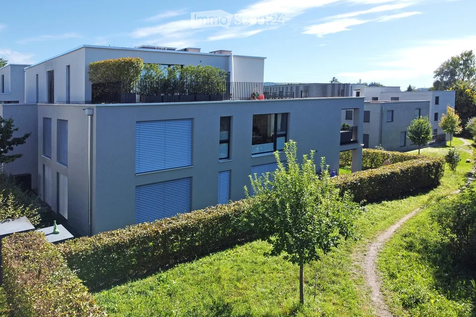«Im Rossi Lyss» – Exklusiver Wohntraum an ruhiger Lage – Foto 2 von 13