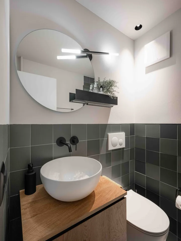Appartement de 4 pièces élégamment rénové à Davos Platz – meublé et situé au calme