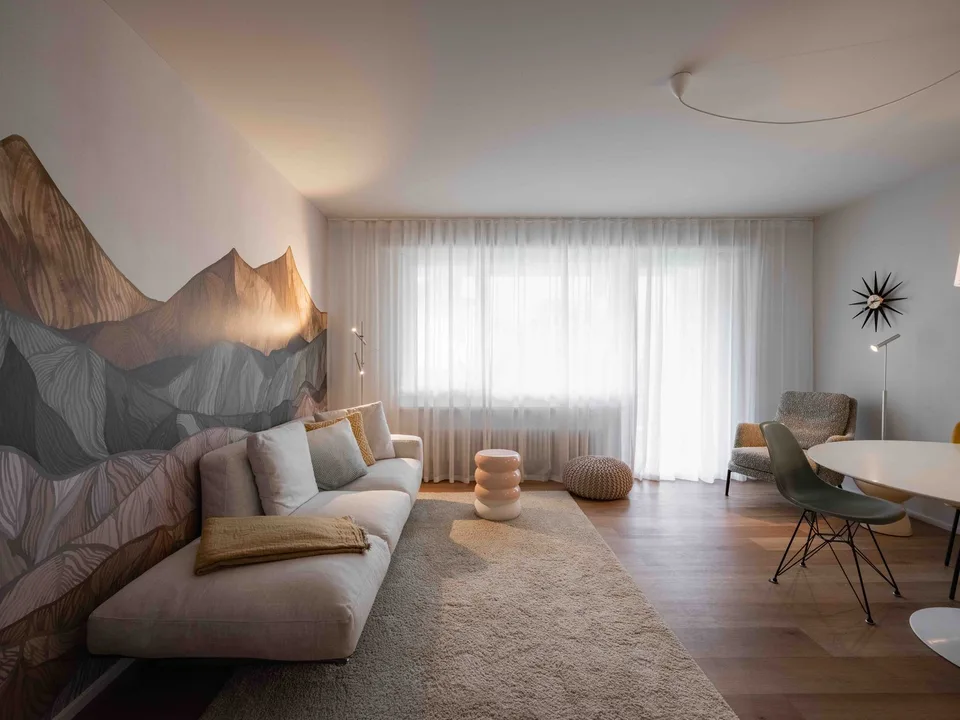 Appartement de 4 pièces élégamment rénové à Davos Platz – meublé et situé au calme