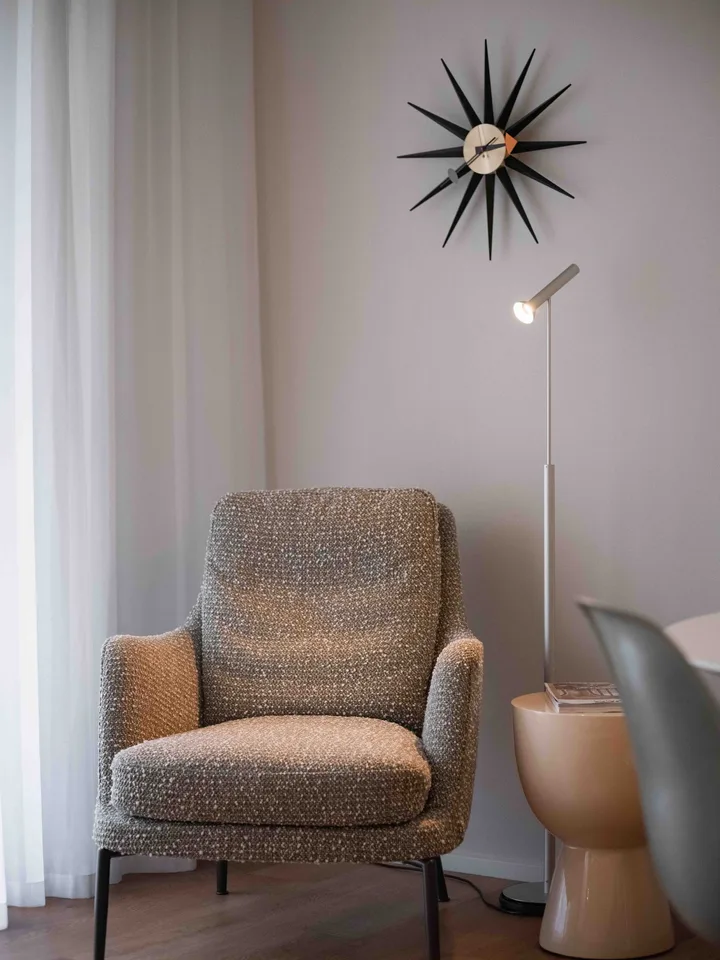 Appartement de 4 pièces élégamment rénové à Davos Platz – meublé et situé au calme