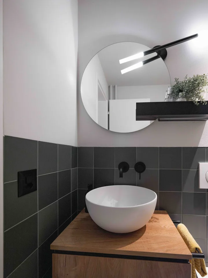 Appartement de 4 pièces élégamment rénové à Davos Platz – meublé et situé au calme
