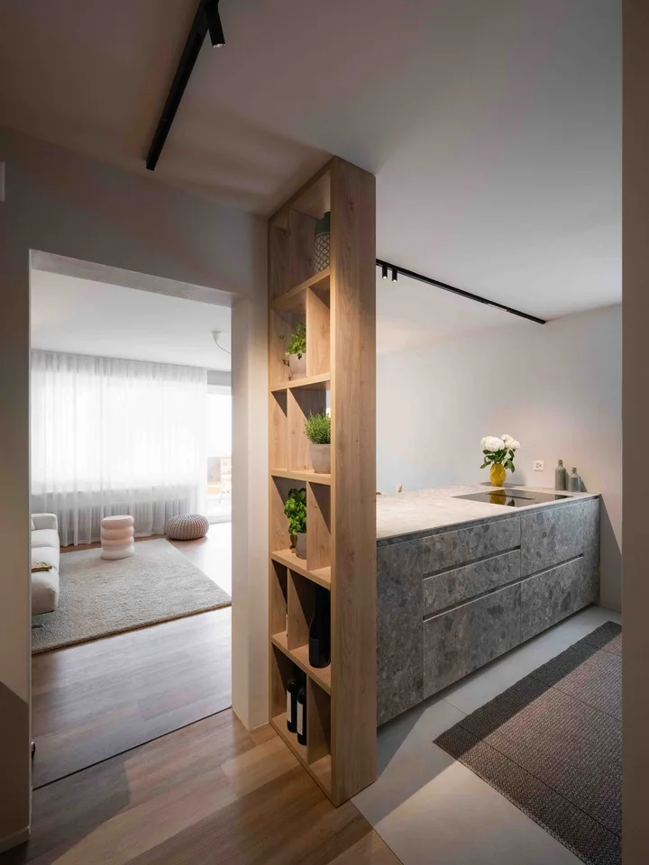 Appartement de 4 pièces élégamment rénové à Davos Platz – meublé et situé au calme