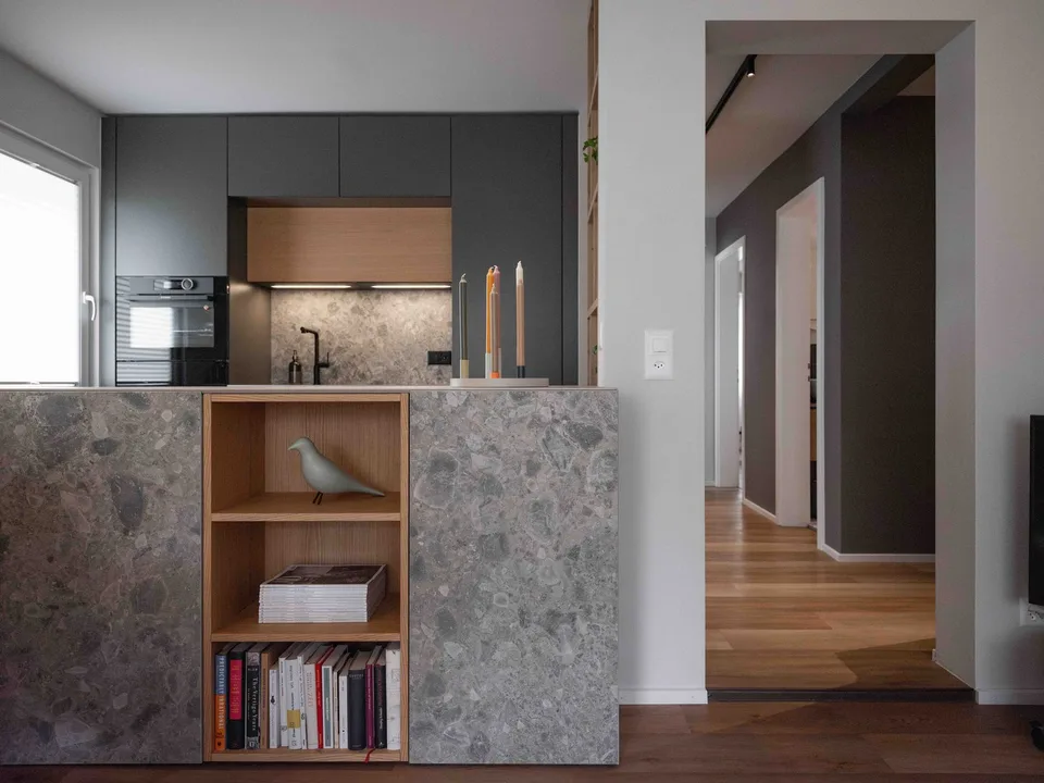 Appartement de 4 pièces élégamment rénové à Davos Platz – meublé et situé au calme