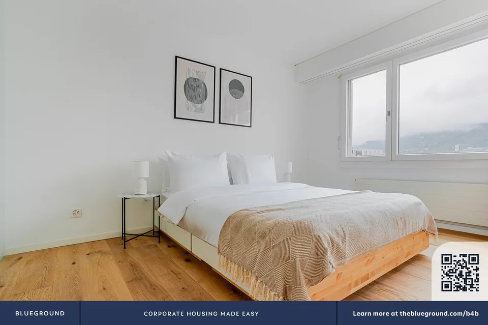 Appartement meublé élégant à Zürich avec vue sur la ville – photo 9 sur 13