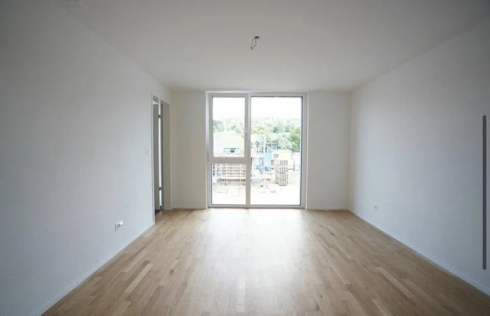 Appartement moderne 4.5 pièces avec 113 m², balcon & 2 salles de bains, sous-locataire à partir du 01.11.2026